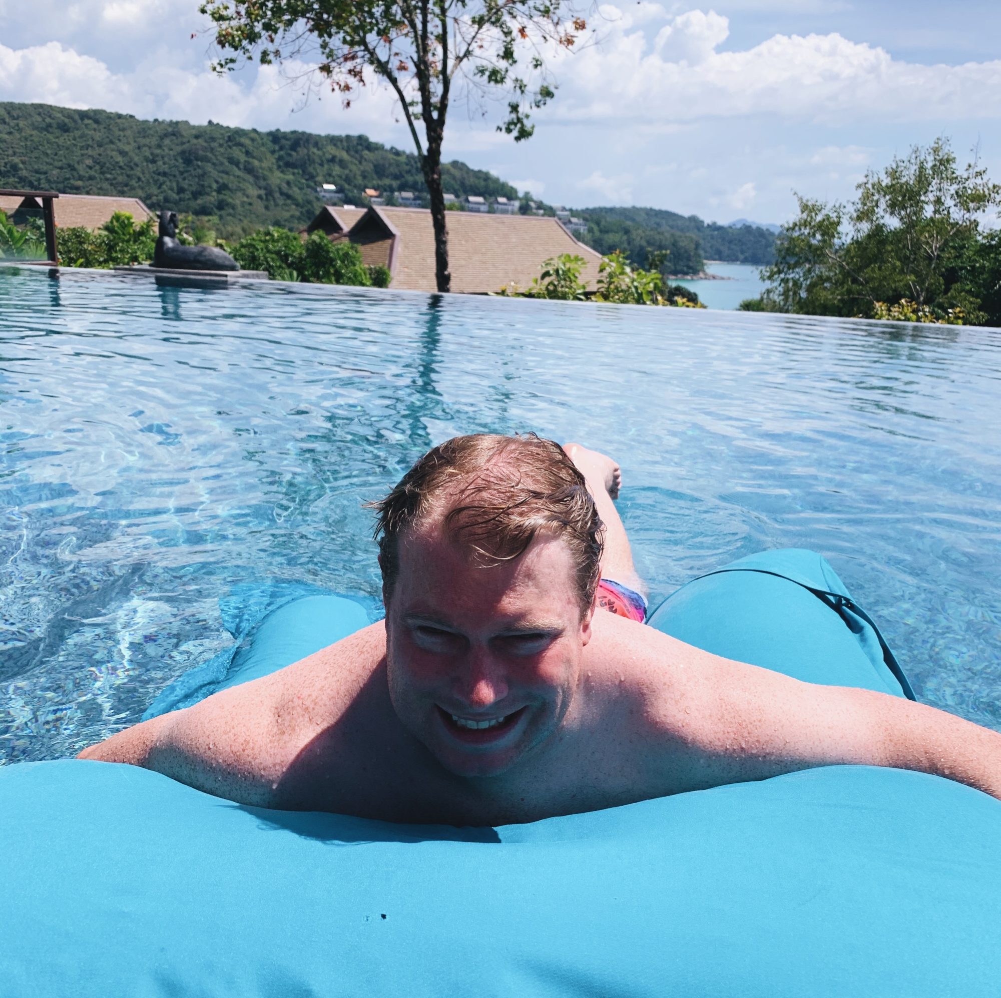 Pullman Phuket Infinity Pool